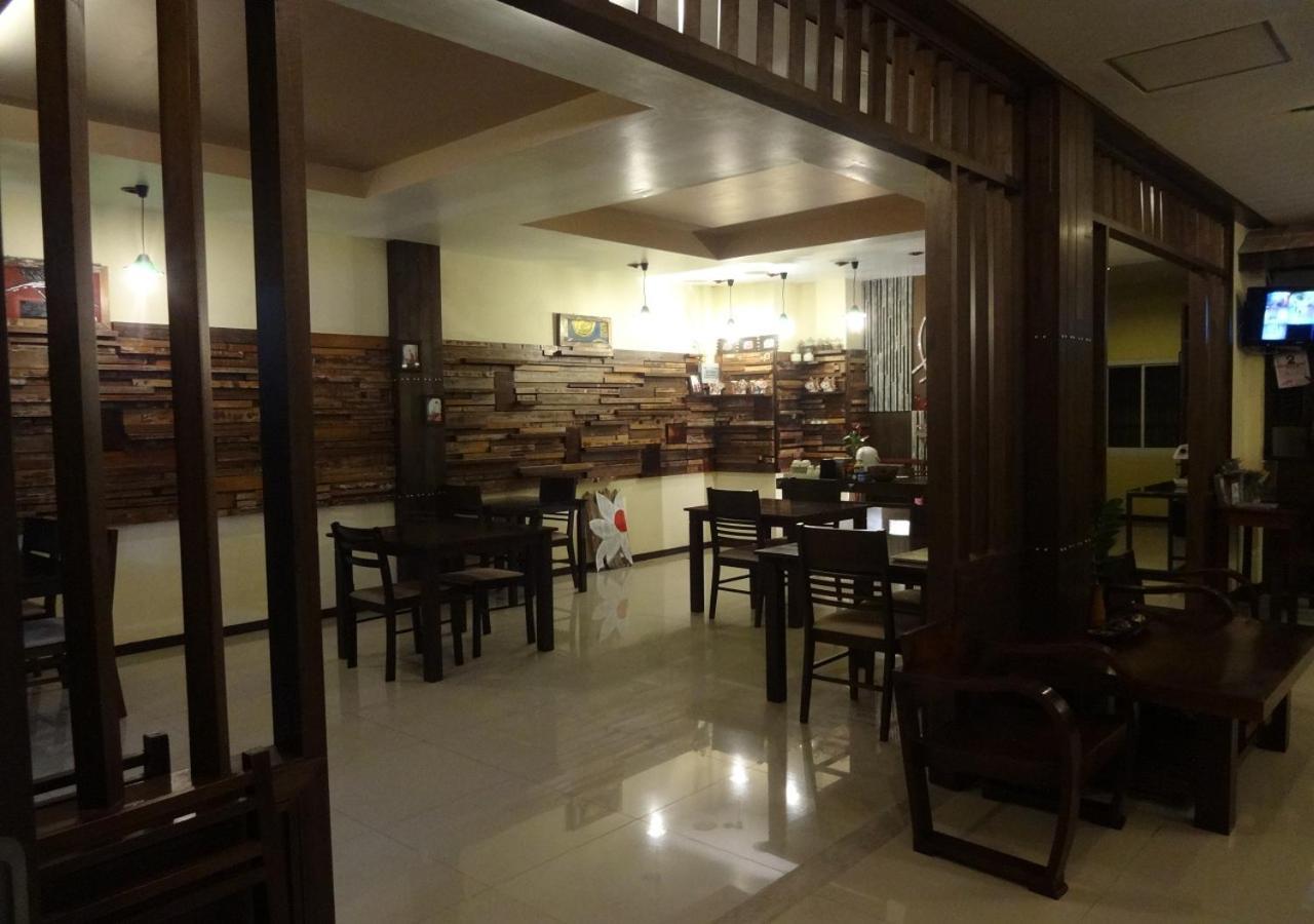 At Home Hotel Patong Екстер'єр фото