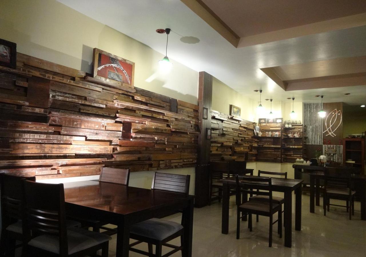At Home Hotel Patong Екстер'єр фото