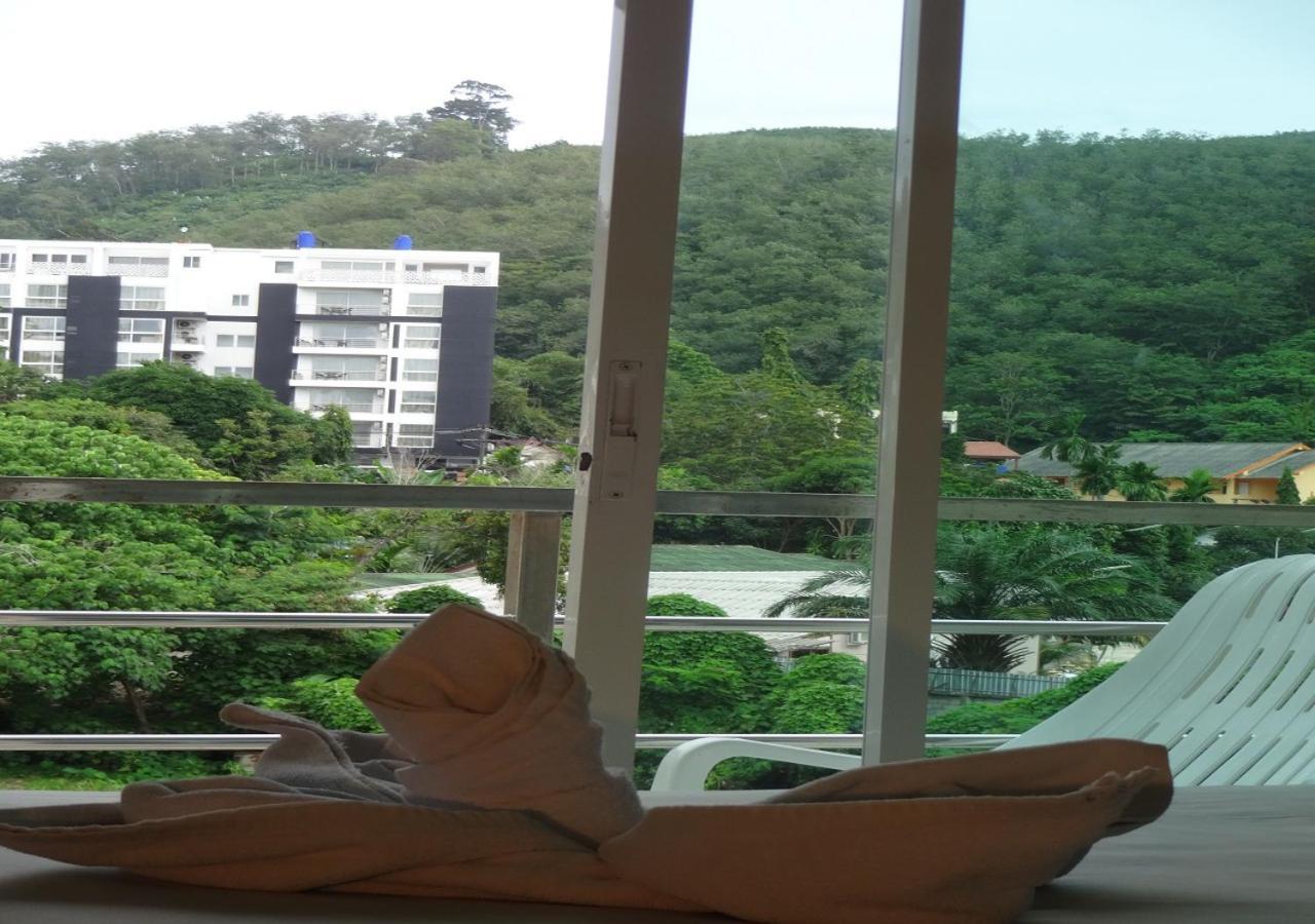 At Home Hotel Patong Екстер'єр фото