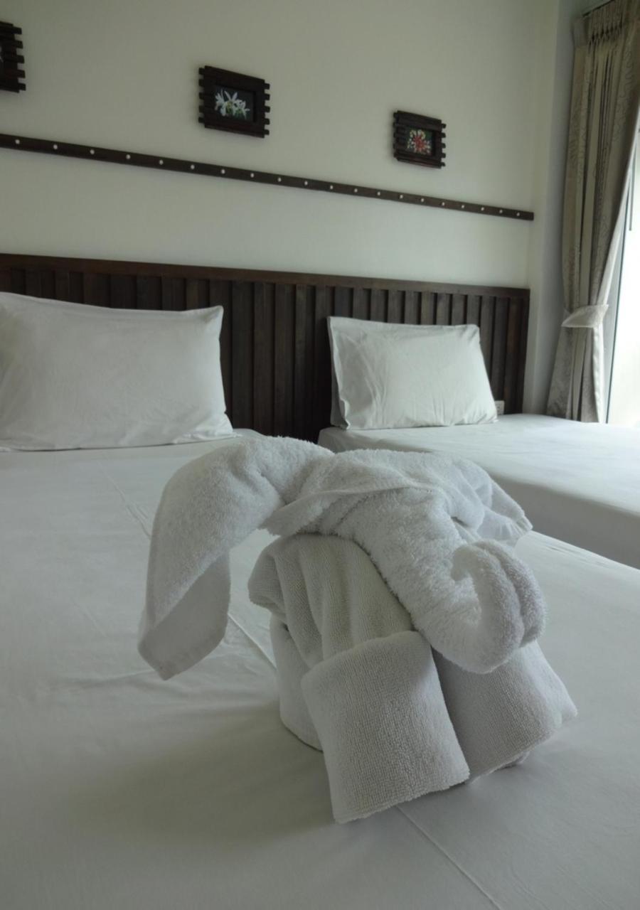 At Home Hotel Patong Екстер'єр фото
